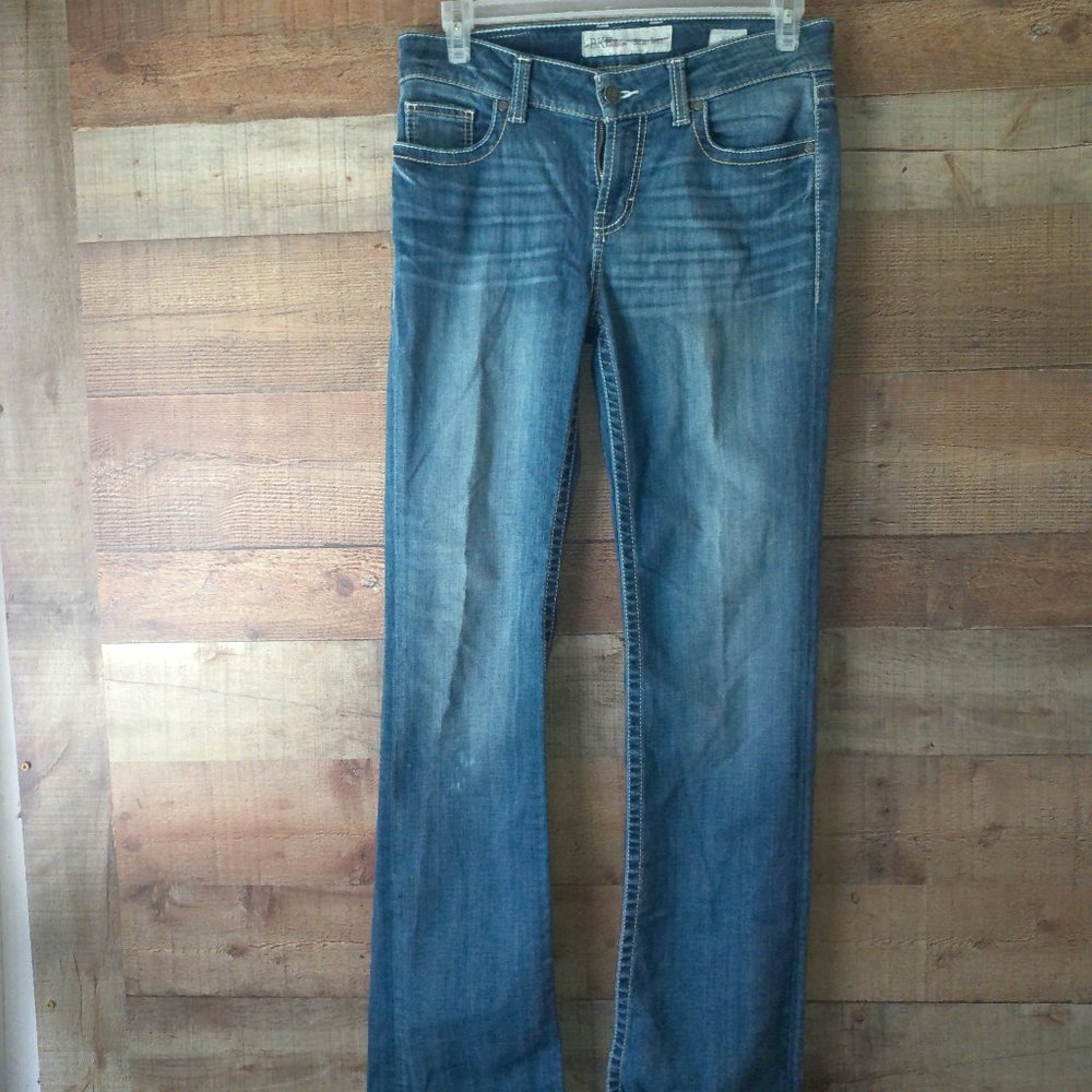 BKE buckle jeans ladies used 30 good use  shape little wear but does have a very